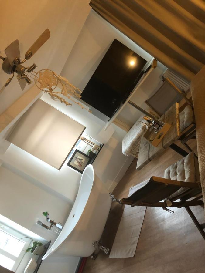 Sucre Sale Bed and Breakfast Beauraing Buitenkant foto